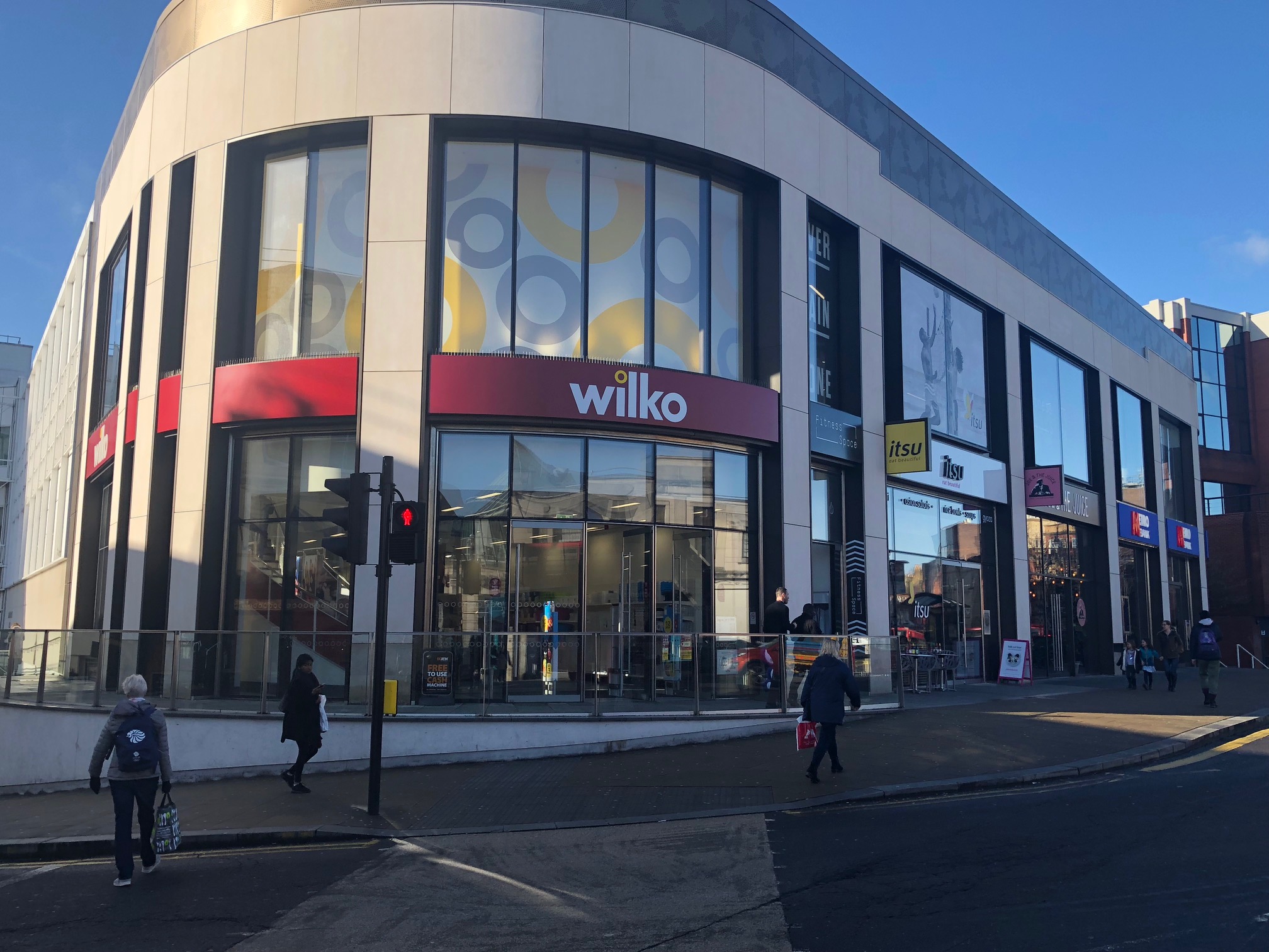 Wimbledon Bridge House - After